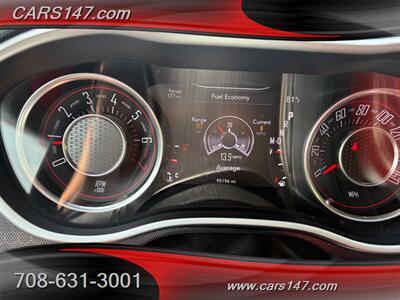 2015 Dodge Challenger SXT Plus - Photo 17 - Midlothian, IL 60445