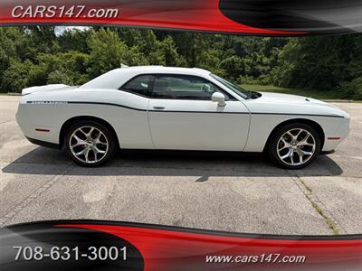 2015 Dodge Challenger SXT Plus - Photo 7 - Midlothian, IL 60445