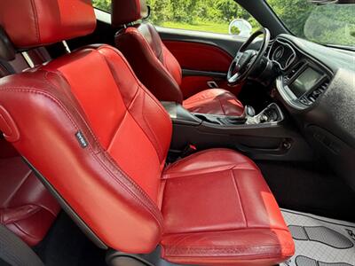2015 Dodge Challenger SXT Plus - Photo 14 - Midlothian, IL 60445
