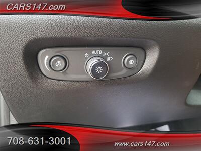 2018 Chevrolet Traverse LT Cloth   - Photo 16 - Midlothian, IL 60445