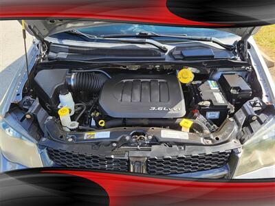 2013 Dodge Grand Caravan SXT - Photo 26 - Midlothian, IL 60445