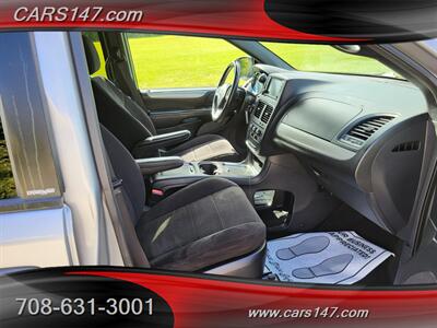 2013 Dodge Grand Caravan SXT - Photo 20 - Midlothian, IL 60445