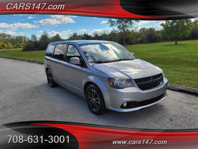 2013 Dodge Grand Caravan SXT - Photo 4 - Midlothian, IL 60445