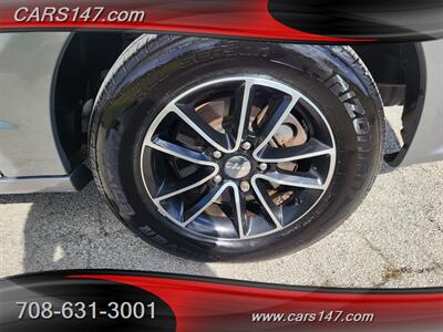 2013 Dodge Grand Caravan SXT - Photo 30 - Midlothian, IL 60445