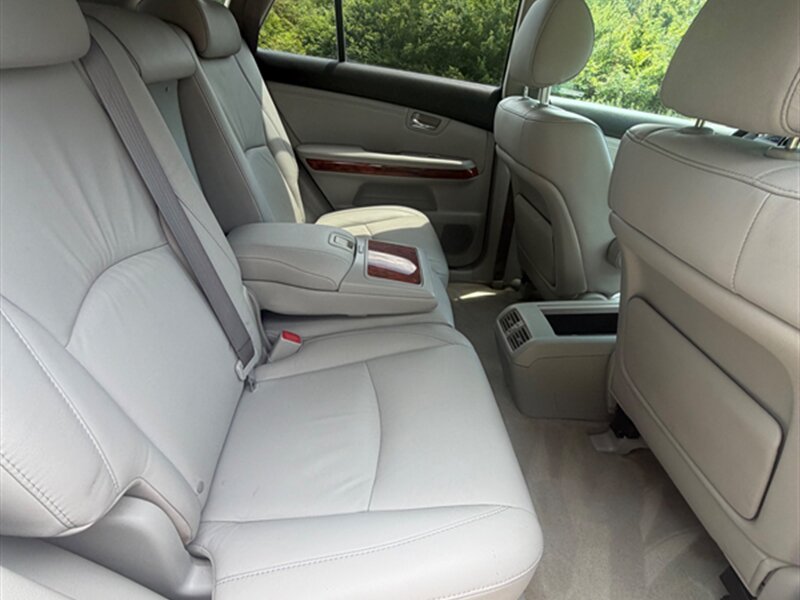 2007 Lexus RX 350 - Photo 18 - Midlothian, IL 60445