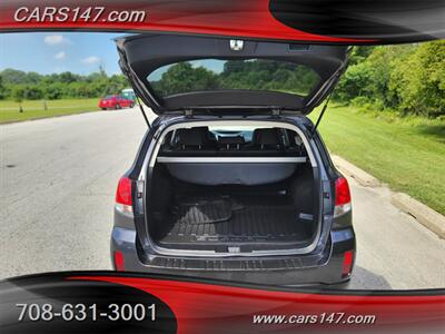 2011 Subaru Outback 3.6R Limited   - Photo 13 - Midlothian, IL 60445