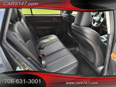 2011 Subaru Outback 3.6R Limited   - Photo 21 - Midlothian, IL 60445
