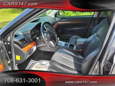 2011 Subaru Outback 3.6R Limited   - Photo 17 - Midlothian, IL 60445