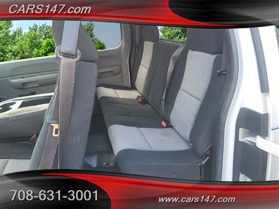 2009 Chevrolet Silverado 1500 Work Truck   - Photo 10 - Midlothian, IL 60445
