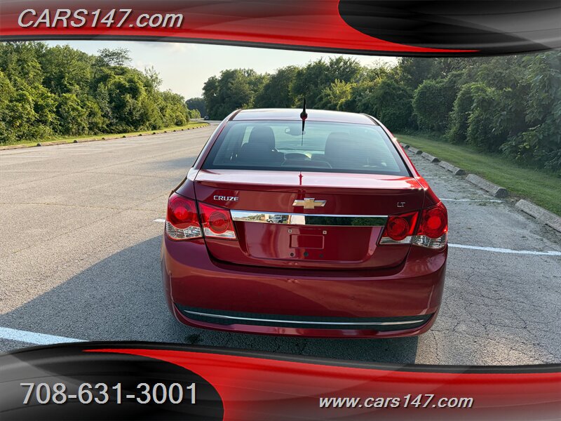 2012 Chevrolet Cruze LT - Photo 4 - Midlothian, IL 60445