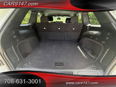 2017 Jeep Grand Cherokee Laredo   - Photo 9 - Midlothian, IL 60445