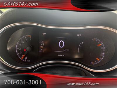 2017 Jeep Grand Cherokee Laredo   - Photo 13 - Midlothian, IL 60445