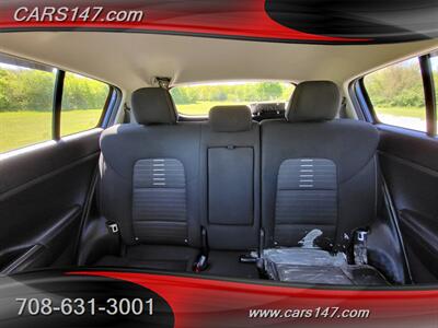 2018 Kia Sportage LX   - Photo 15 - Midlothian, IL 60445