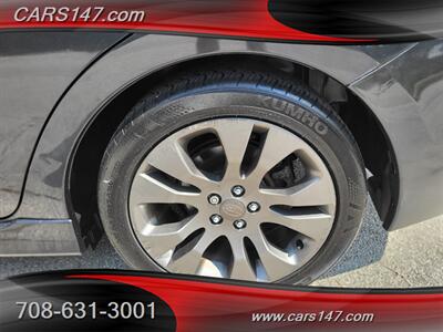 2012 Subaru Impreza 2.0i Sport Premium   - Photo 9 - Midlothian, IL 60445