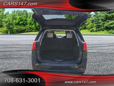 2011 GMC Terrain SLT-1   - Photo 12 - Midlothian, IL 60445