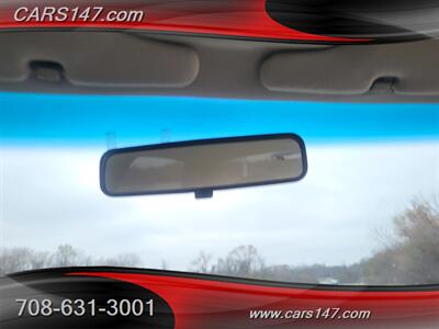 1999 Toyota Avalon XL   - Photo 24 - Midlothian, IL 60445