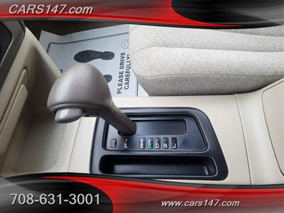 1999 Toyota Avalon XL   - Photo 22 - Midlothian, IL 60445