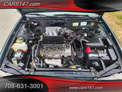 1999 Toyota Avalon XL   - Photo 28 - Midlothian, IL 60445