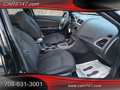 2011 Dodge Avenger Express   - Photo 12 - Midlothian, IL 60445
