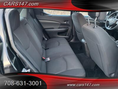 2011 Dodge Avenger Express   - Photo 14 - Midlothian, IL 60445