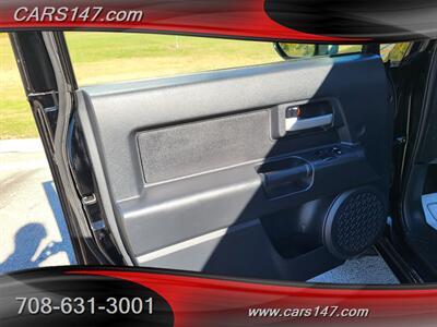 2010 Toyota FJ Cruiser   - Photo 19 - Midlothian, IL 60445