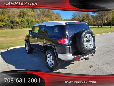 2010 Toyota FJ Cruiser   - Photo 7 - Midlothian, IL 60445