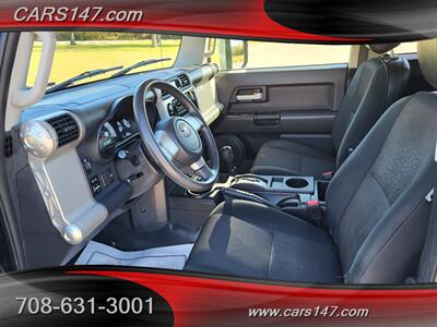 2010 Toyota FJ Cruiser   - Photo 15 - Midlothian, IL 60445