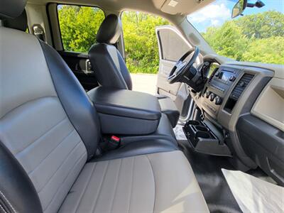 2011 RAM 1500 ST   - Photo 16 - Midlothian, IL 60445