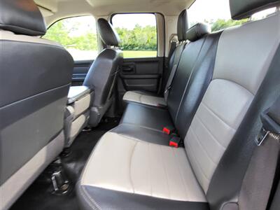 2011 RAM 1500 ST   - Photo 18 - Midlothian, IL 60445