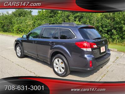 2011 Subaru Outback 2.5i Limited   - Photo 3 - Midlothian, IL 60445