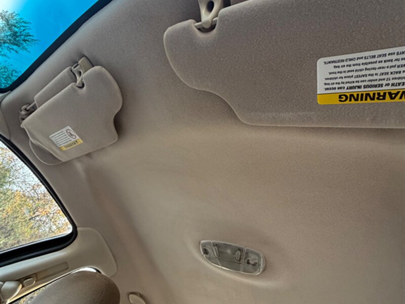 2001 Ford Taurus SE - Photo 16 - Midlothian, IL 60445