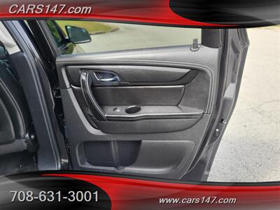 2017 Chevrolet Traverse LT   - Photo 23 - Midlothian, IL 60445