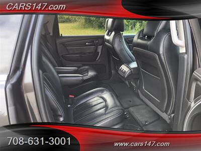 2017 Chevrolet Traverse LT   - Photo 19 - Midlothian, IL 60445