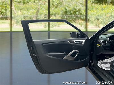 2012 Hyundai VELOSTER   - Photo 16 - Midlothian, IL 60445