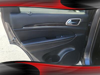 2015 Jeep Grand Cherokee Overland - Photo 25 - Midlothian, IL 60445