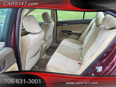 2010 Honda Accord LX   - Photo 18 - Midlothian, IL 60445