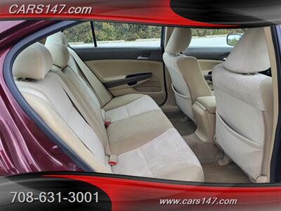 2010 Honda Accord LX   - Photo 17 - Midlothian, IL 60445