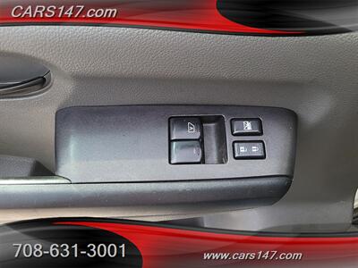 2021 Nissan NV 2500 HD SV   - Photo 17 - Midlothian, IL 60445
