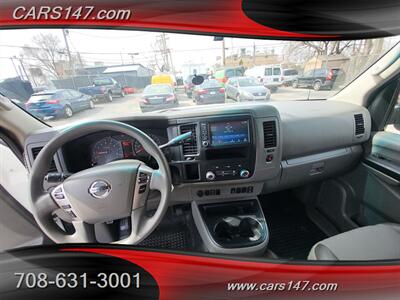 2021 Nissan NV 2500 HD SV   - Photo 12 - Midlothian, IL 60445