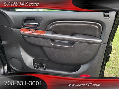 2011 Cadillac Escalade ESV Luxury - Photo 27 - Midlothian, IL 60445