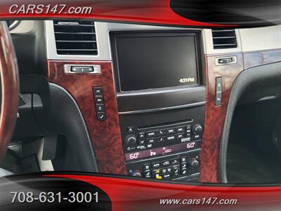 2011 Cadillac Escalade ESV Luxury - Photo 16 - Midlothian, IL 60445