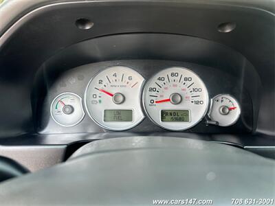 2006 Ford Escape Hybrid   - Photo 14 - Midlothian, IL 60445