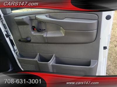 2011 GMC Savana 3500   - Photo 19 - Midlothian, IL 60445