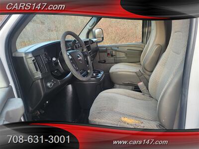 2011 GMC Savana 3500   - Photo 10 - Midlothian, IL 60445