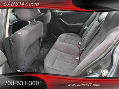 2012 Nissan Altima 2.5 S   - Photo 13 - Midlothian, IL 60445