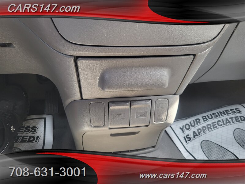 2010 Honda Odyssey LX photo 20