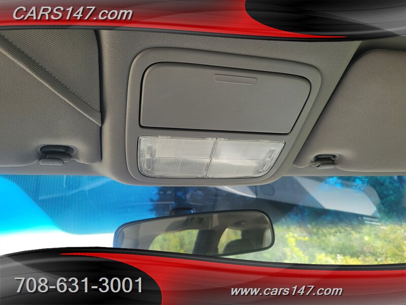2010 Honda Odyssey LX photo 19