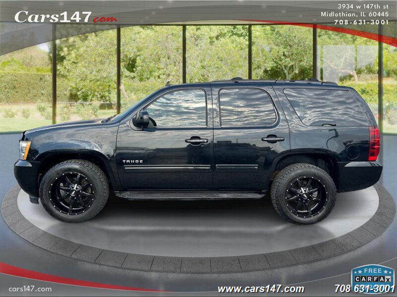 Chevrolet Tahoe's photo