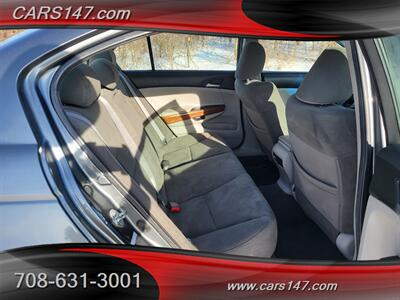 2011 Honda Accord EX   - Photo 14 - Midlothian, IL 60445