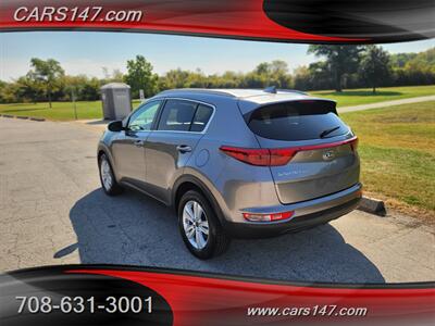2017 Kia Sportage LX   - Photo 8 - Midlothian, IL 60445